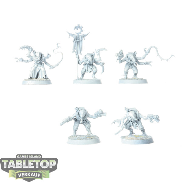 Genestealer Cults - 5x Hybrid Metamorphs - grundiert