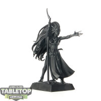 Cities of Sigmar - Sorceress - grundiert