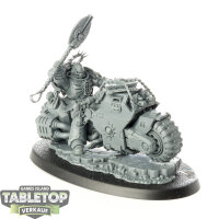 Space Marines - Chaplain on Bike - unbemalt