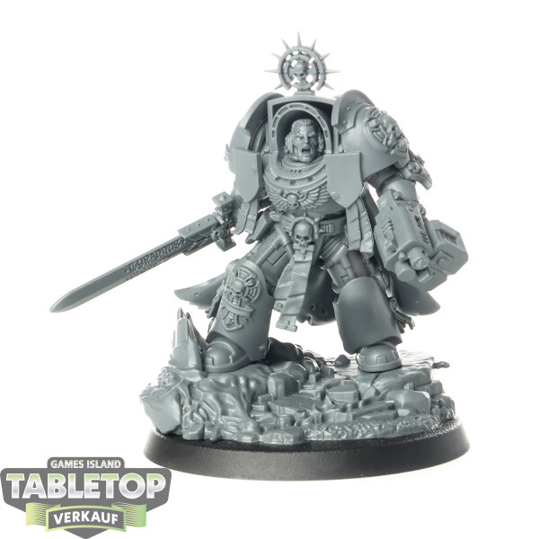 Space Marines - Captain in Terminator Armour - unbemalt