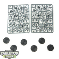 Gloomspite Gitz - 6 Sneaky Snufflers - im Gussrahmen