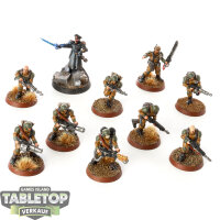 Astra Militarum - 10x Cadian Shock Troops - bemalt