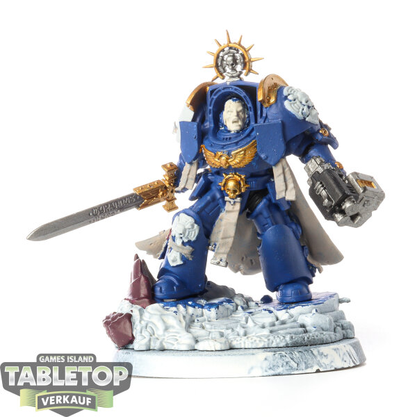 Space Marines - Captain in Terminator Armour - teilweise bemalt