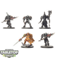 Adeptus Custodes - 5 Custodian Guard - teilweise bemalt