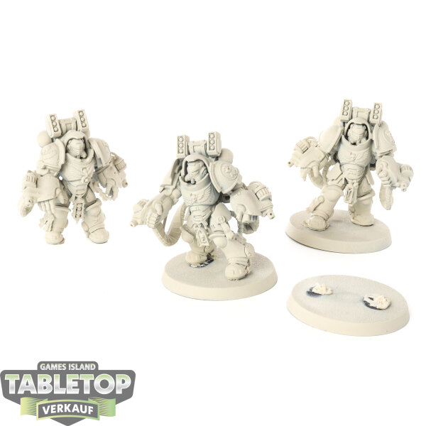 Space Marines - 3x Aggressor Squad - grundiert