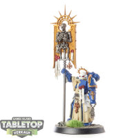Ultramarines - Bladeguard Ancient - bemalt