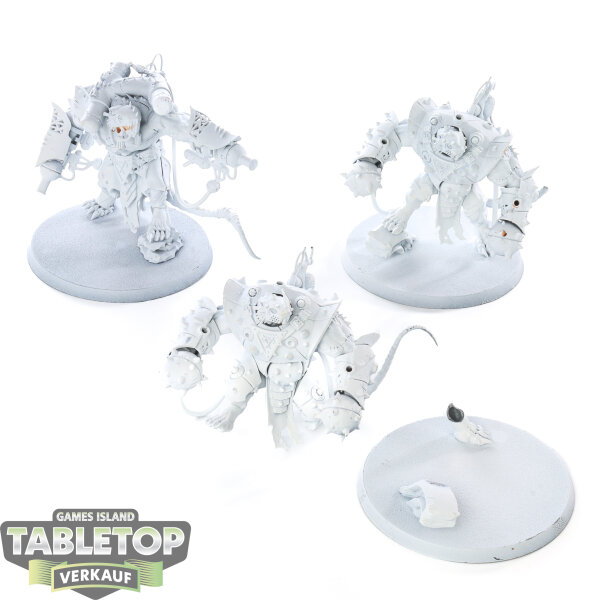 Skaven - 3 Stormfiends - grundiert