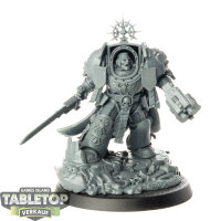 Space Marines - Captain in Terminator Armour - unbemalt