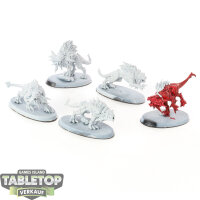 Blades of Khorne - 5 Flesh Hounds - grundiert