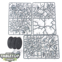 Flesh-eater Courts - 3 x Morbheg Knights - teilweise gebaut