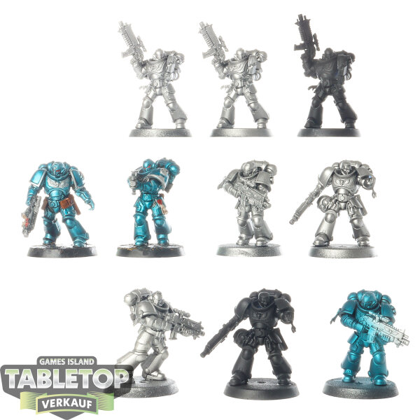 Space Marines - 10x Intercessor Squad - teilweise bemalt