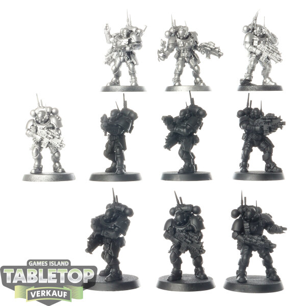 Space Marines - 10x Infiltrator Squad - grundiert