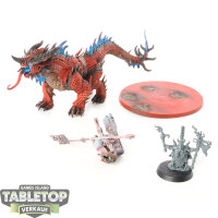 Fyreslayers - Auric Runefather on Magmadroth - teilweise...