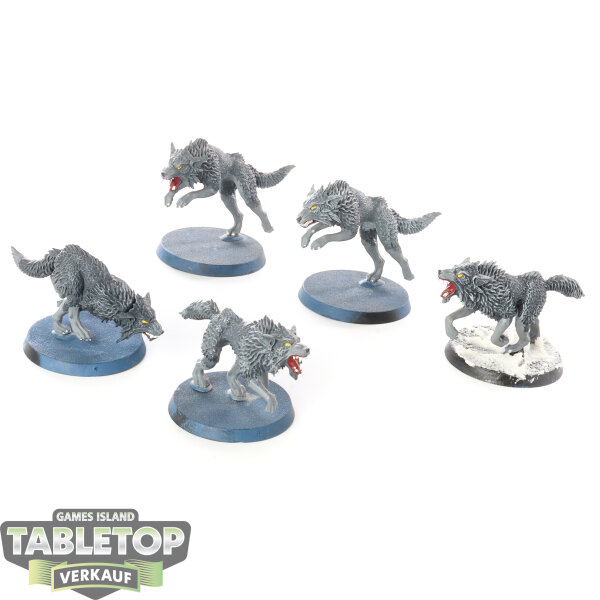 Space Wolves - 5x Fenrisian Wolves - teilweise bemalt