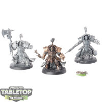 Adeptus Custodes - 3 Allarus Custodians - teilweise bemalt