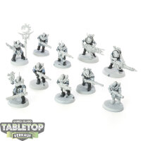 Genestealer Cults - 10x Neophyte Hybrids - teilweise bemalt