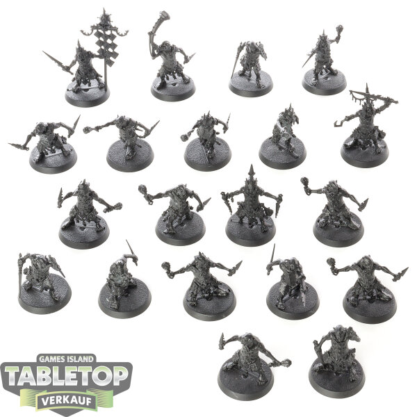 Orruk Warclans - 20x Hobgrot Slittaz - grundiert
