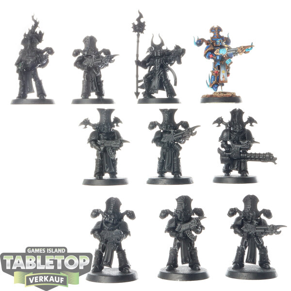 Thousand Sons - 10 Rubric Marines - teilweise bemalt