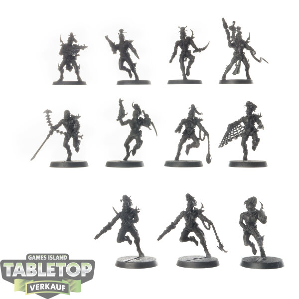 Drukhari - 11 Wyches - grundiert