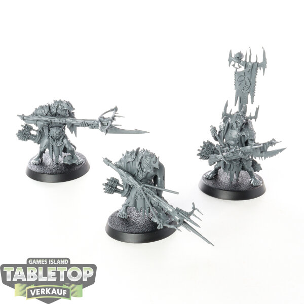Orruk Warclans - 3 Man-Skewer Boltboyz - unbemalt