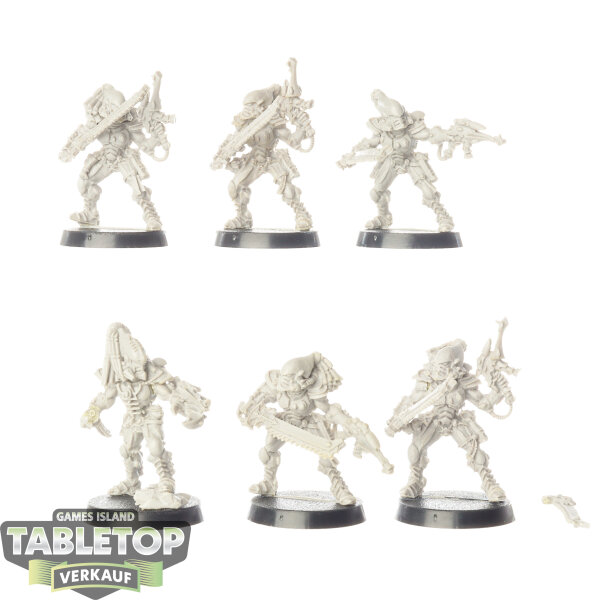 Aeldari - 6x Striking Scorpions klassisch - unbemalt
