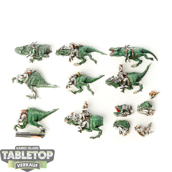 Miniaturen - 8x Gamezone Miniatures: Dark Elves on Predators - bemalt