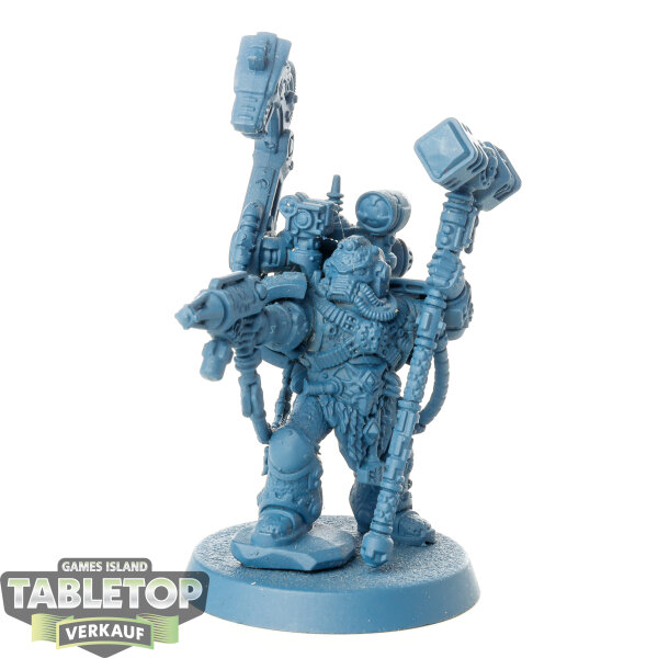 Space Wolves - Iron Priest - grundiert