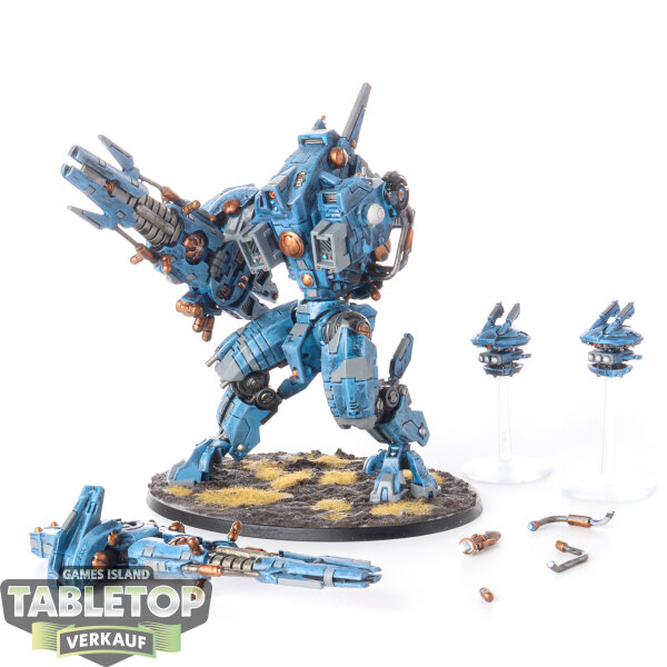 Tau Empire - XV107 RVarna Battlesuit - bemalt
