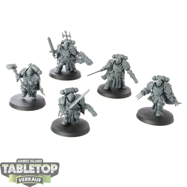 Black Templars - 5 Sword Brethren - unbemalt
