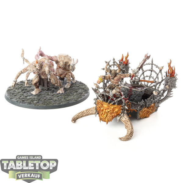 Slaves to Darkness - Chaos Warshrine - bemalt