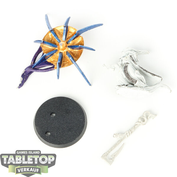 Disciples of Tzeentch - Tzeentch Sorcerer on Disk - teilweise bemalt