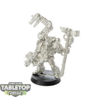 Space Wolves - Iron Priest klassisch - unbemalt
