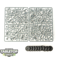 Orks - 10x Boyz - im Gussrahmen