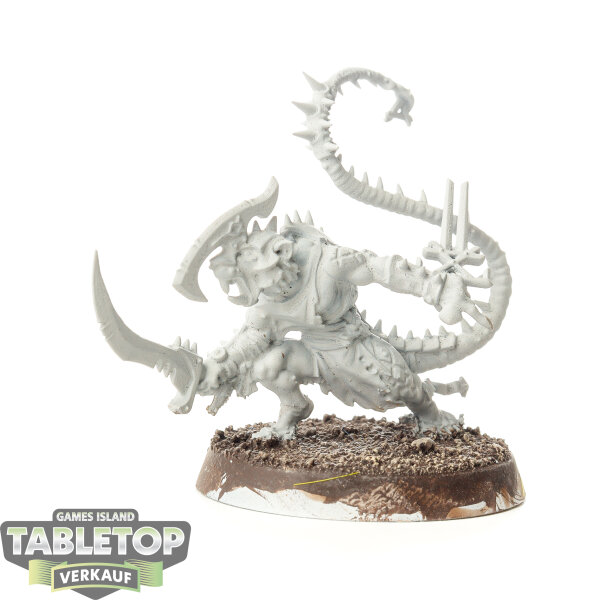 Warhammer Quest - Skaven Deathrunner  - grundiert