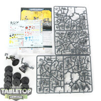 Orks - 10 x Boyz - teilweise gebaut