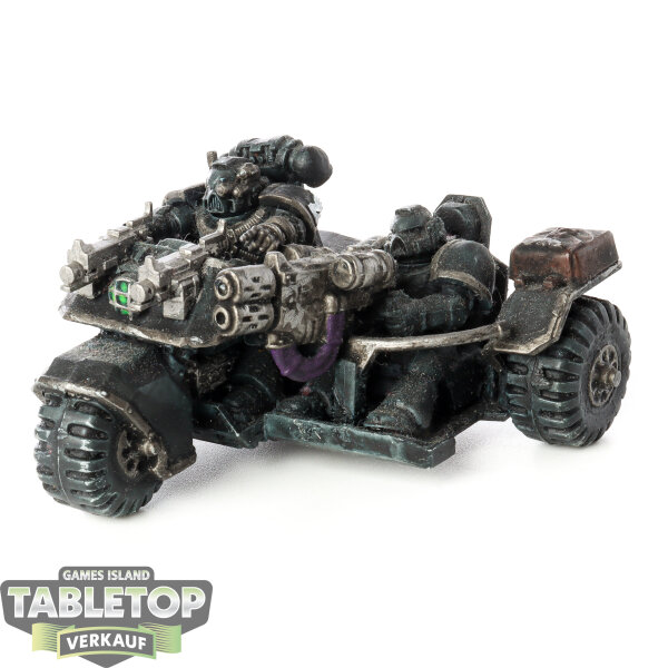 Space Marines - Space Marine Attack Bike - bemalt
