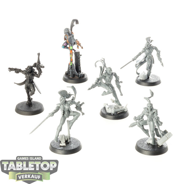 Aeldari - 6 Harlequin Troupe - teilweise bemalt