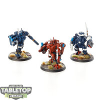 Tau Empire - 3x XV8 Crisis Battlesuit Team - bemalt