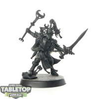 Lumineth Realm Lords - Scinari Loreseeker - grundiert