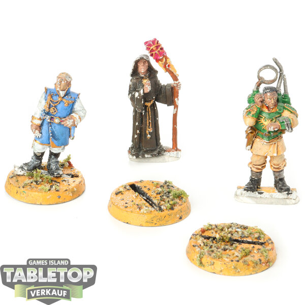 Astra Militarum - Regimental Advisors - teilweise bemalt