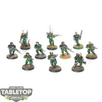 Astra Militarum - 10 Cadian Shock Troops classic  - bemalt
