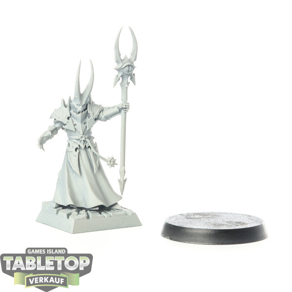 Warriors of Chaos - Sorcerer of Chaos - grundiert