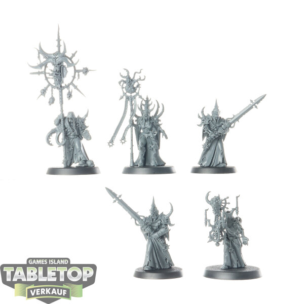 Chaos Space Marines - 5 Dark Commune - unbemalt