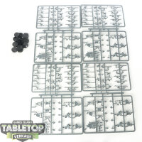 Skaven - 20 Plague Monks - im Gussrahmen