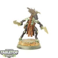 Tau Empire - Kroot Flesh Shaper - teilweise bemalt