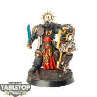 Space Marines - Captain with Relic Shield - bemalt