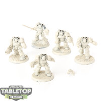 Dark Angels - 5 x Terminator Squad - grundiert
