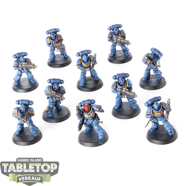 Ultramarines - 10 Intercessor Squad - bemalt