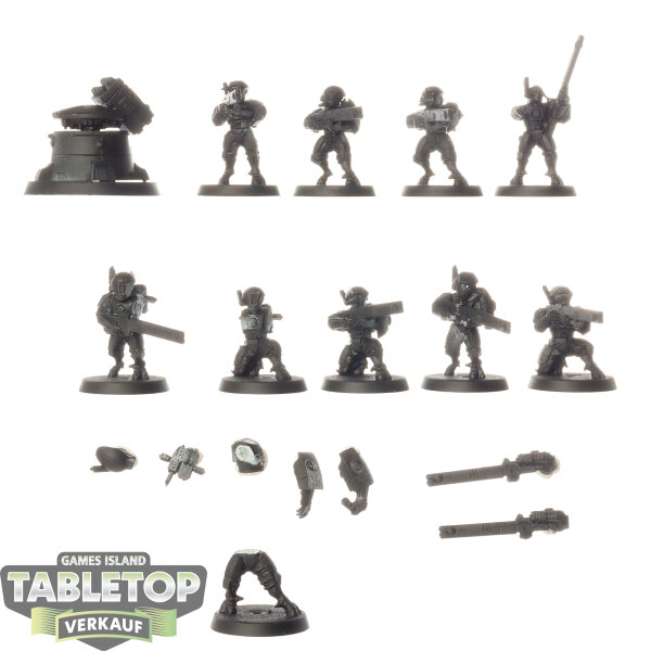 Tau Empire - 10x Fire Warriors Strike Team - teilweise bemalt