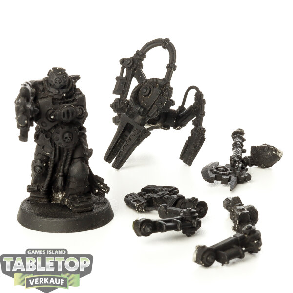 Space Marines - Techmarine classic - grundiert